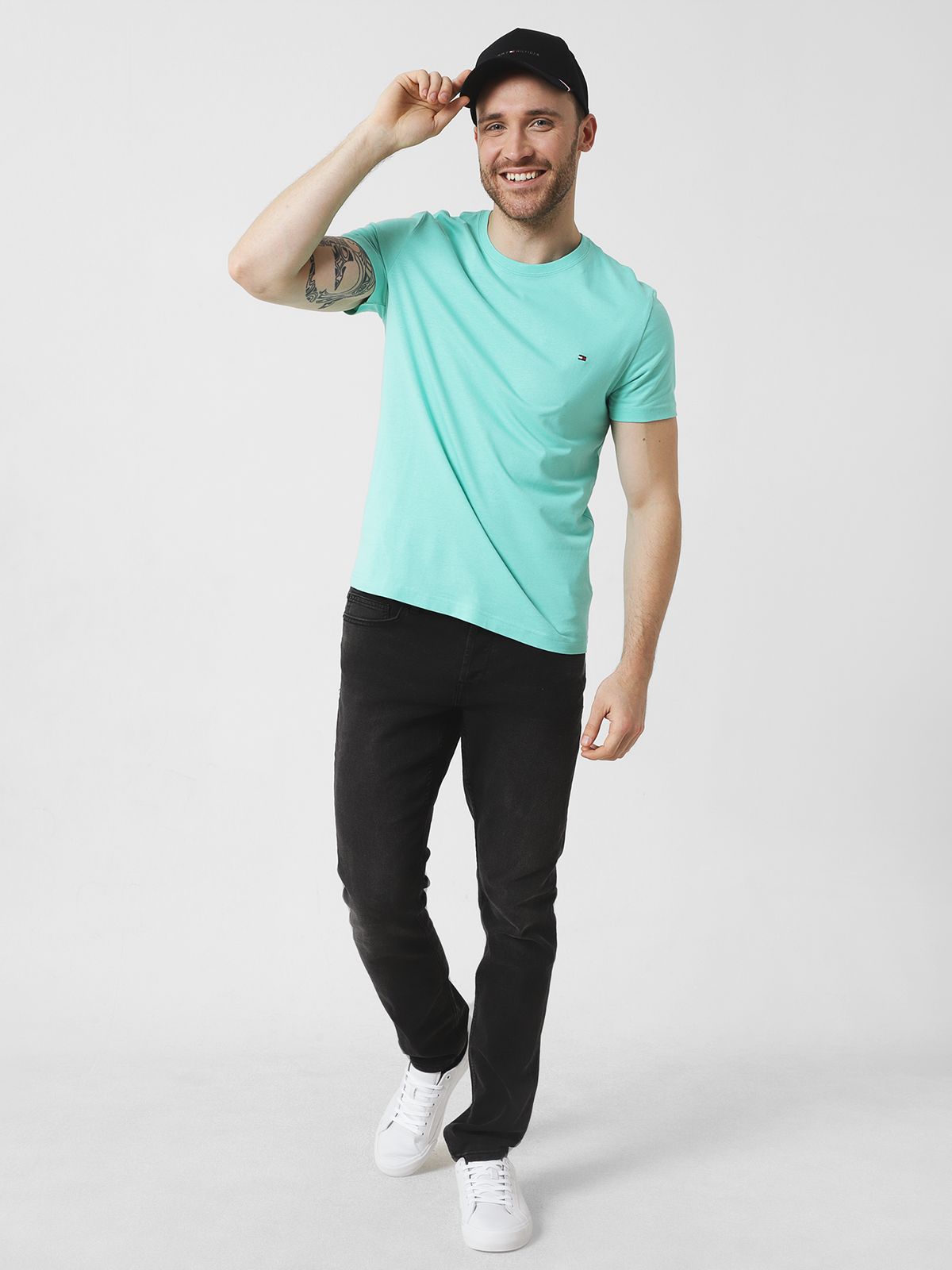 Tommy Hilfiger Remera Básica cuello redondo
