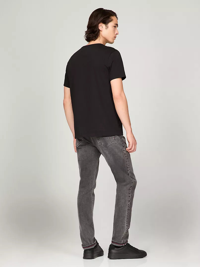 Tommy Hilfiger-Tonal Flag Logo T-Shirt