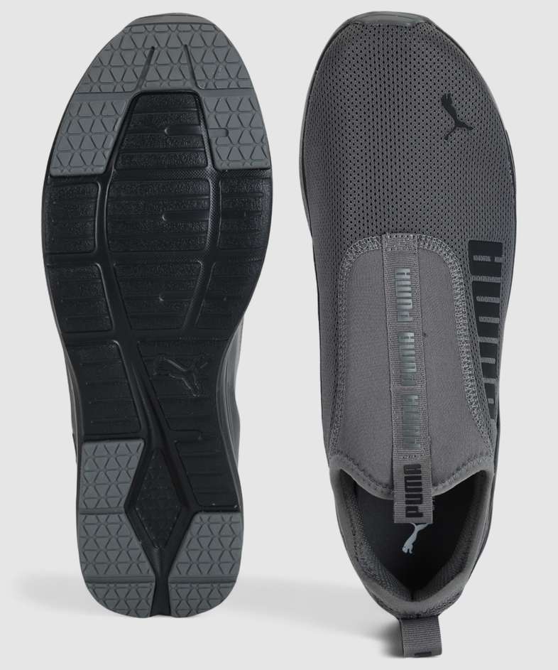 Puma Unisex Wired Rapid Sneaker