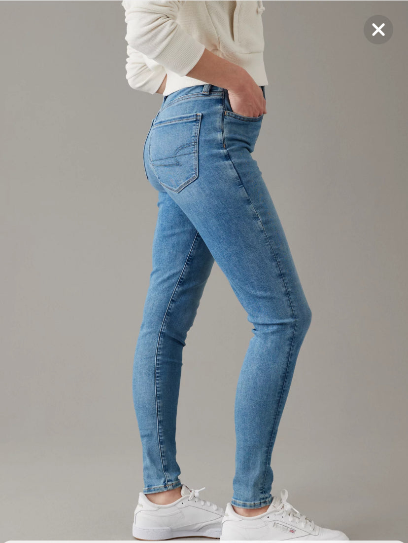 American Eagle Dark Shadow Next Level Stretch Jegging Women’s