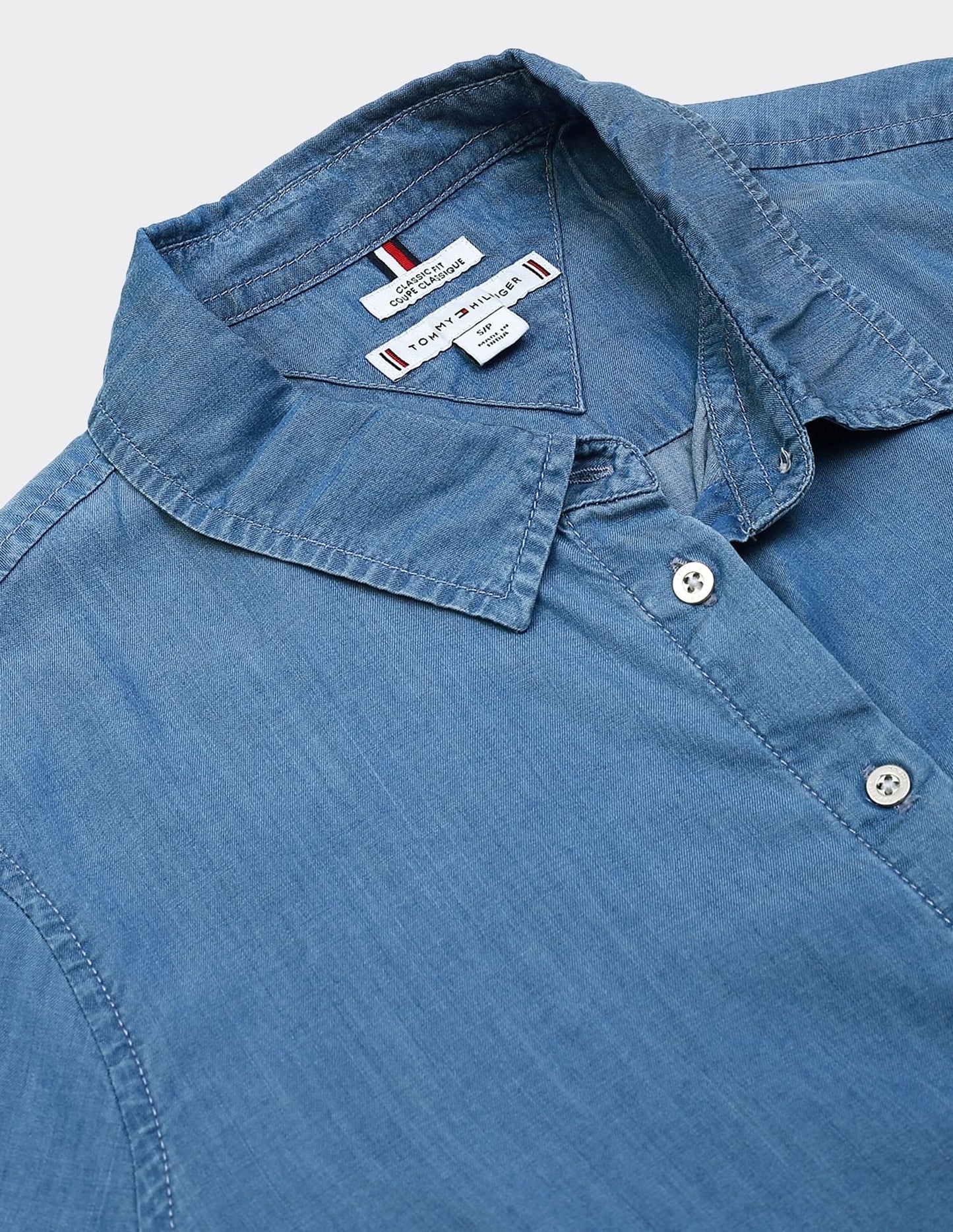 Tommy Hilfiger Women’s Heritage Chambray Shirt