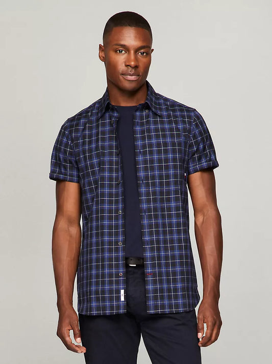 Tommy Hilfiger Regular Fit Plaid Short-Sleeve Poplin Shirt