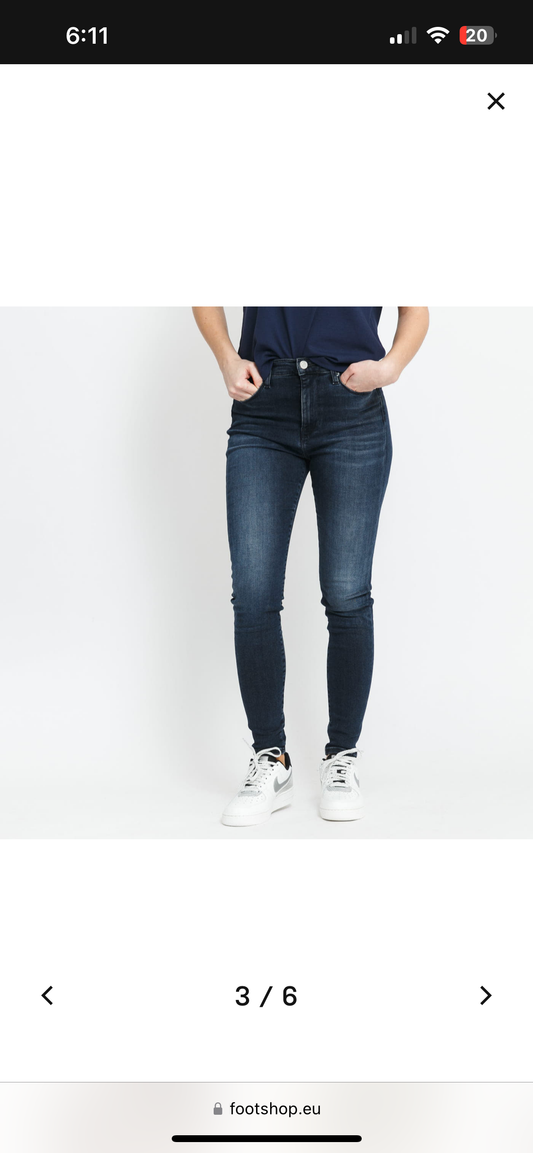 Tommy Hilfiger Sylvia High Rise Super Skinny Jeans Women’s