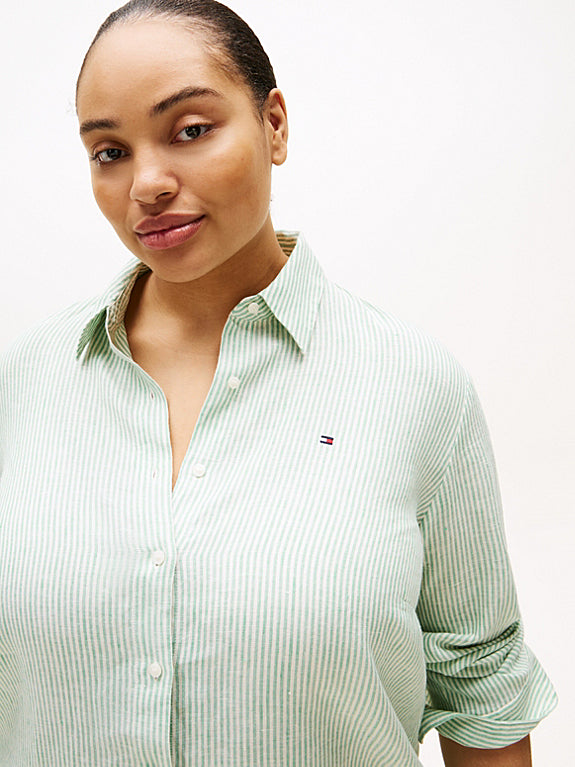 Tommy Hilfiger-Camisa Curve de corte amplio