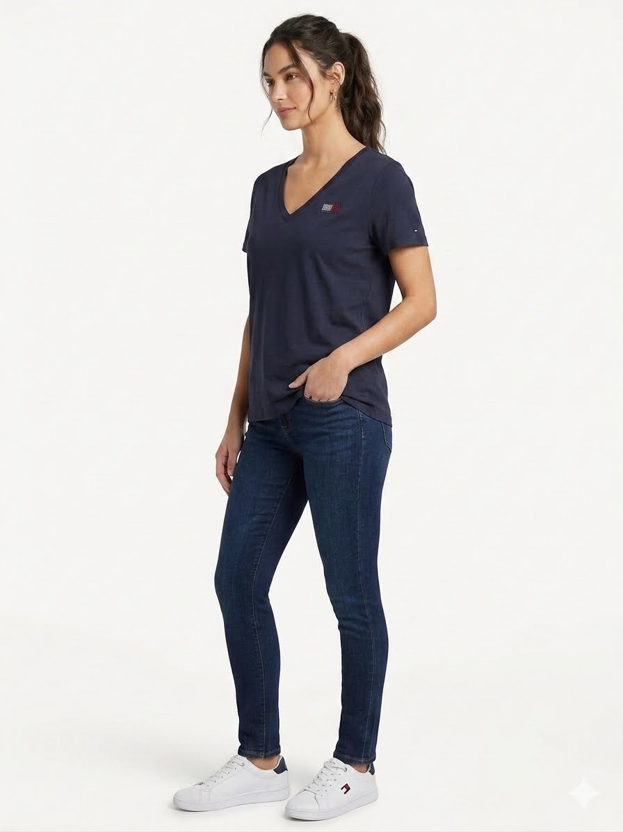 Tommy Hilfiger-Classic V-neck t-shirt for women from the Tommy Hilfiger brand