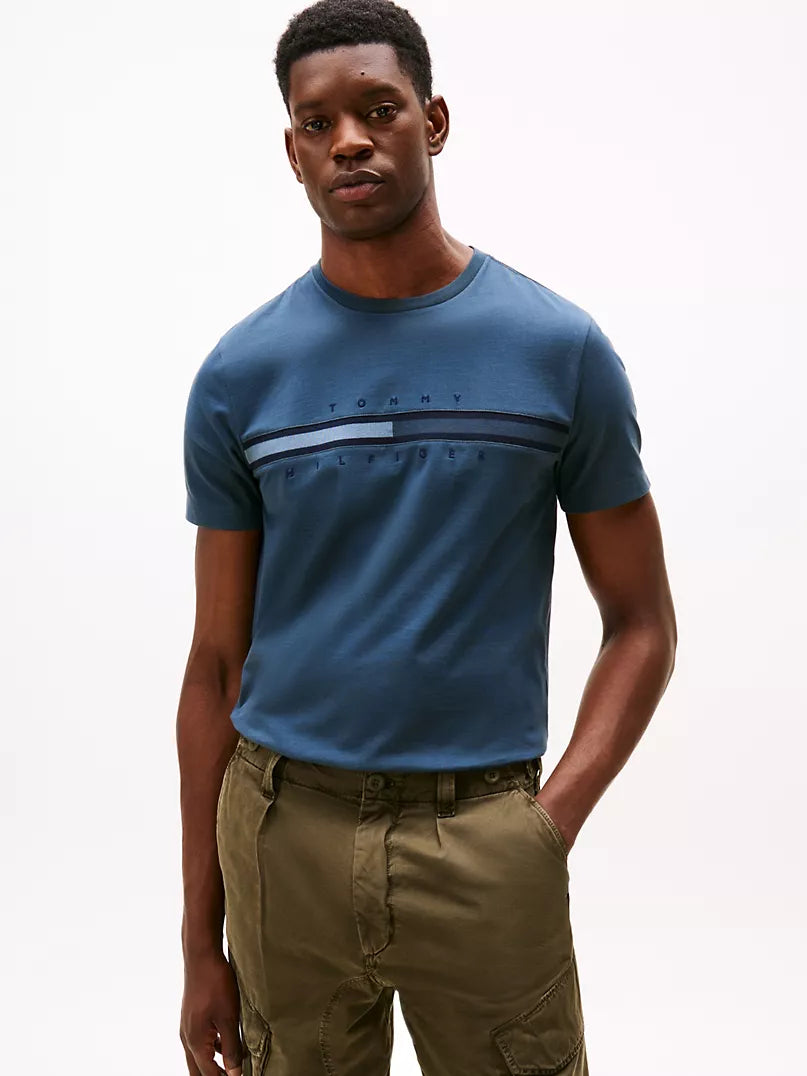 Tommy Hilfiger-Tonal Flag Logo T-Shirt