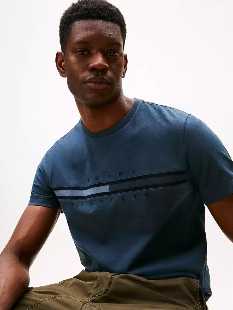 Tommy Hilfiger-Tonal Flag Logo T-Shirt