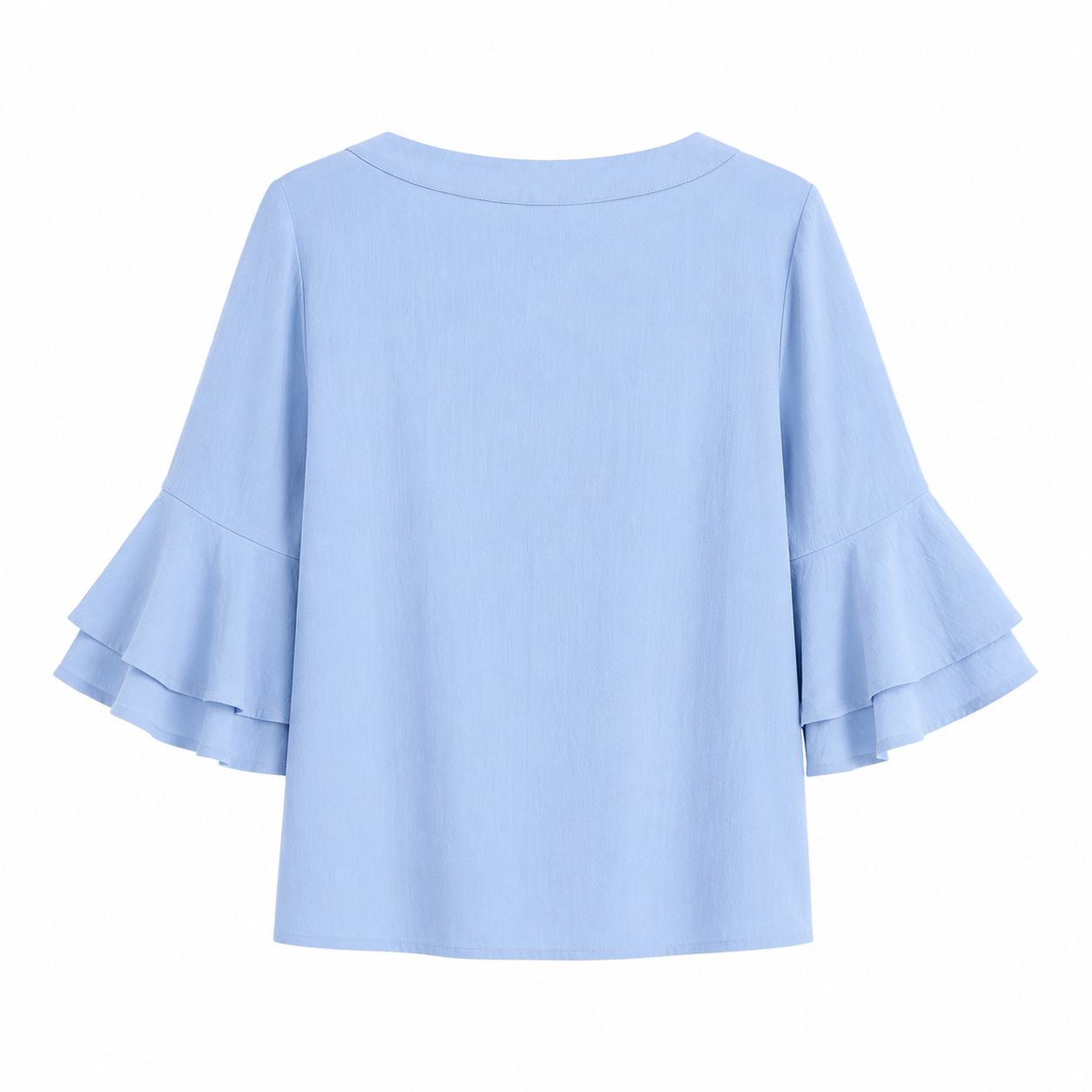 Naif Blouse from the Canadian brand Naïf, characterized by its sky blue color Women’s