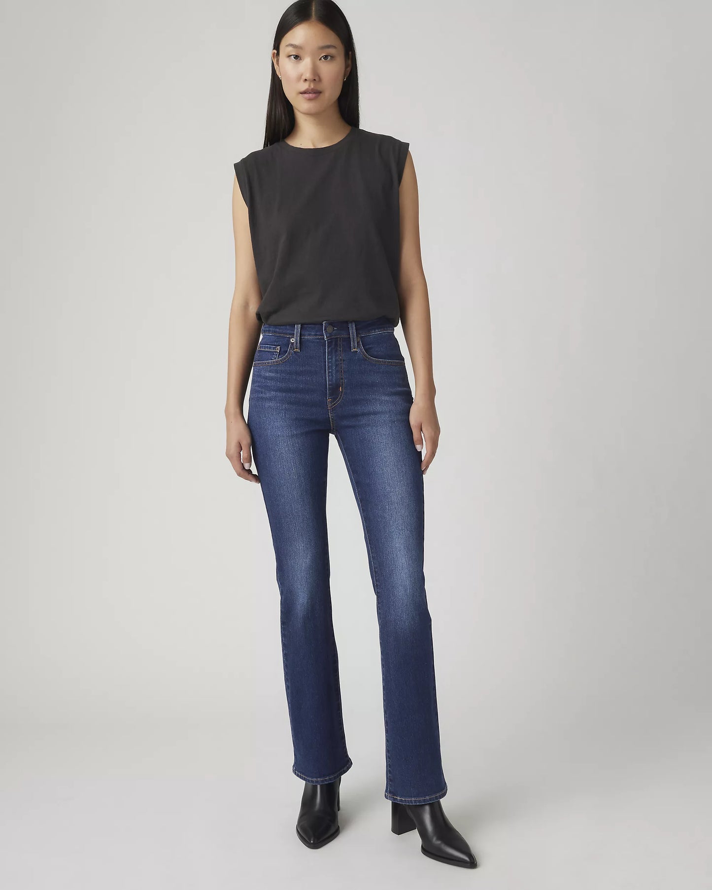 Levi’s 725 HIGH RISE BOOTCUT WOMEN'S JEANS