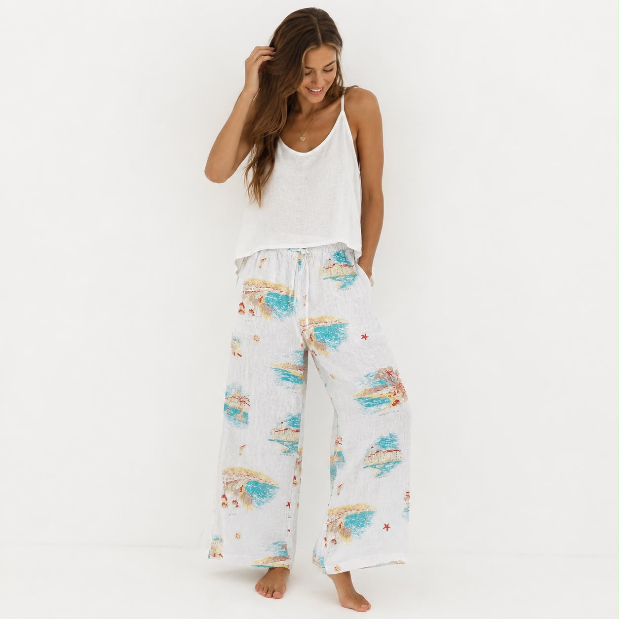 Calypso St. Barth Wide leg pants from the brand Calypso St. Barth have a colorful print