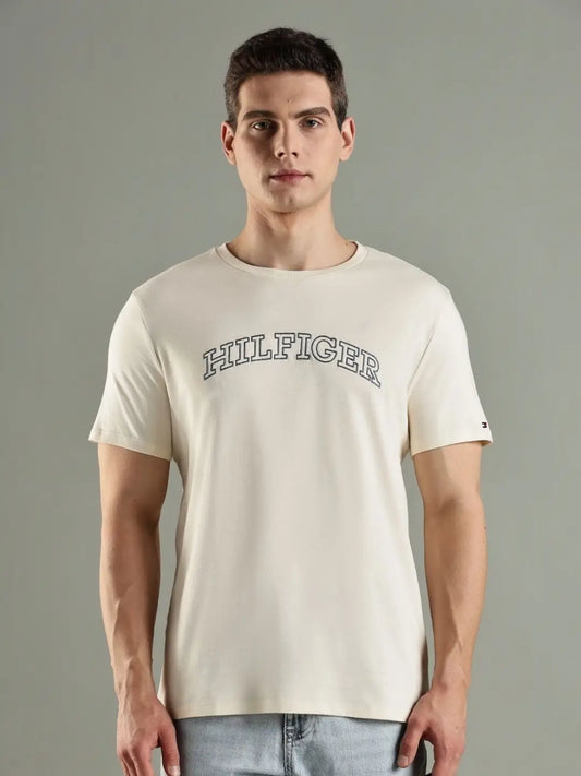 Tommy Hilfiger-Camiseta Tommy Hilfiger de Corte Regular con Logotipo Bordado para Hombre