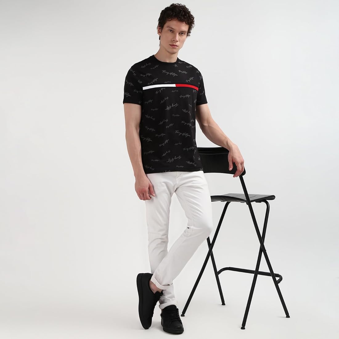 Tommy Hilfiger Men's Regular Fit T-Shirt