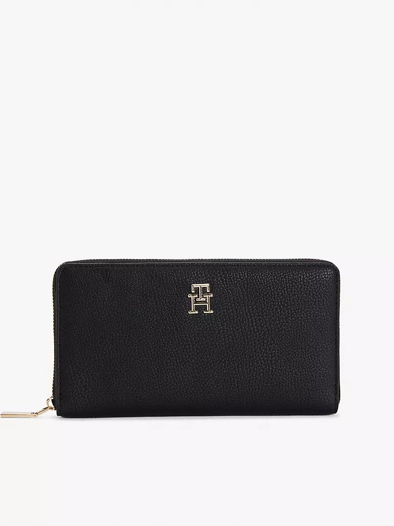 Tommy Hilfiger Monogram Zip Wallet