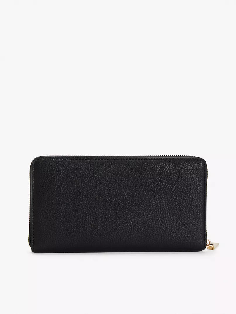 Tommy Hilfiger Monogram Zip Wallet