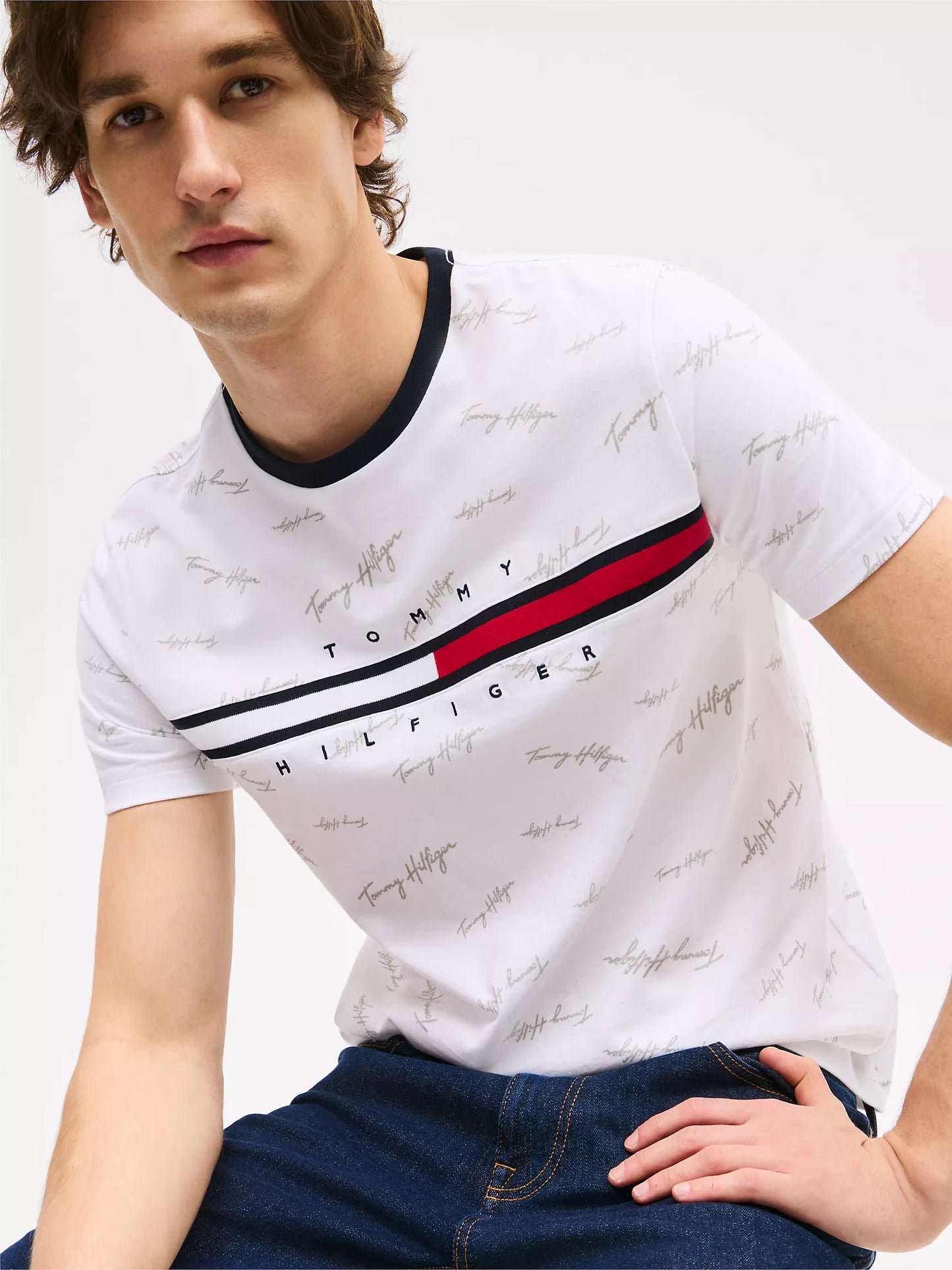 Tommy Hilfiger Signature Flag Stripe Logo T-Shirt