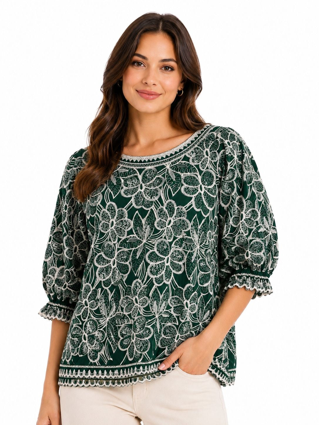 SOLITAIREGreen blouse with white floral embroidery
