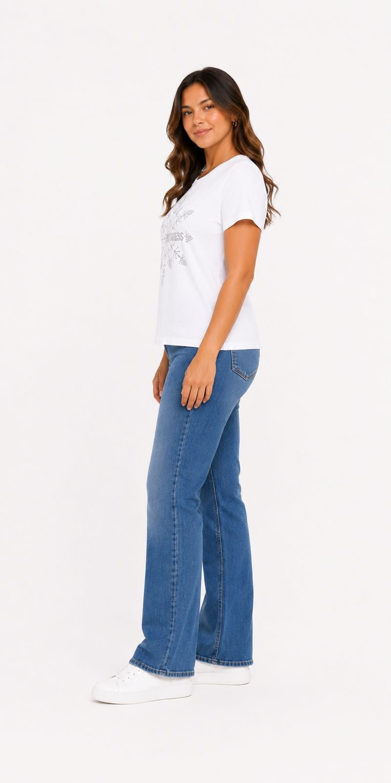 GUESS white short-sleeved t-shirt